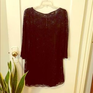 Laundry by Shelli Segal black lace dress